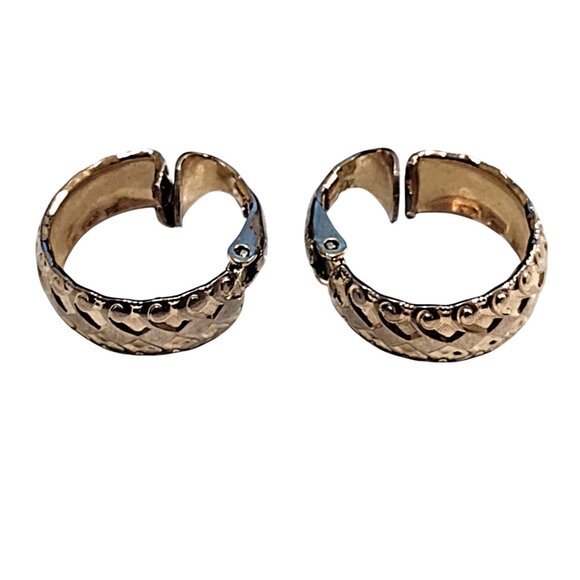 5/8" L H Segal Diamond Scroll Hoop Clip On Earrings Gold Tone - Picture 5 of 6